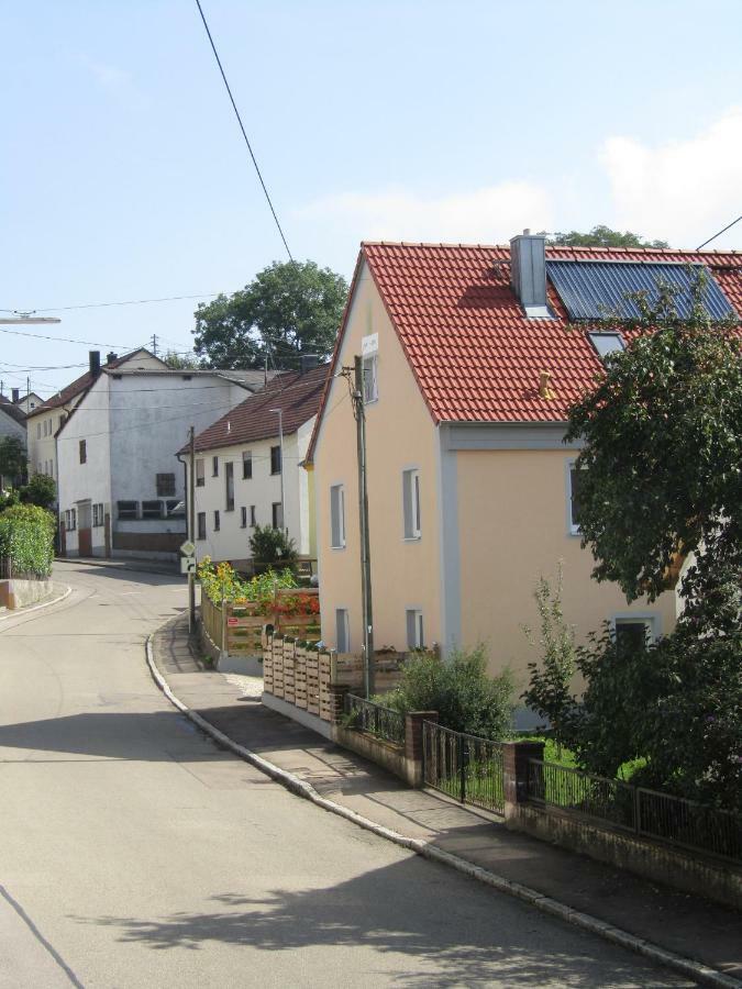 Beim Wegmacher Rennertshofen Bagian luar foto